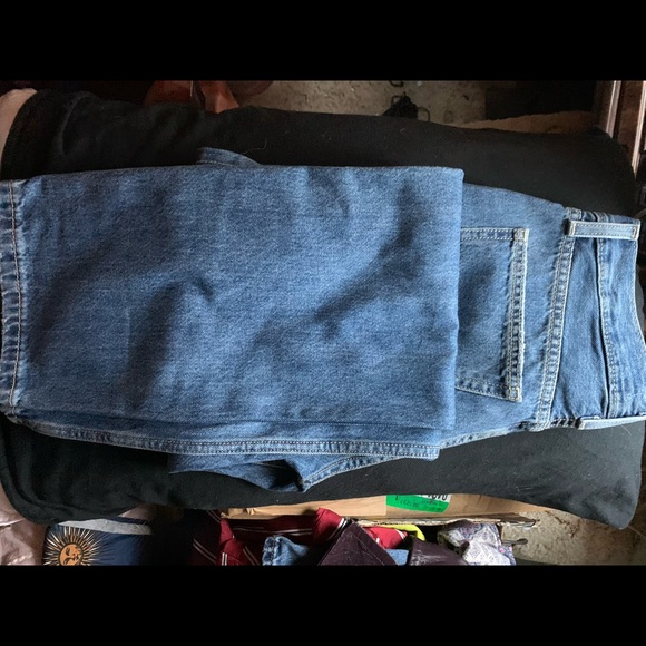 Brand new with tags Levi’s 501 distressed jeans - Picture 4 of 6